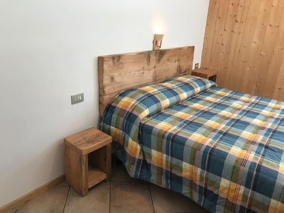 Chalet Rustico Bertolini Per Gruppi! Villa Vermiglio Bagian luar foto