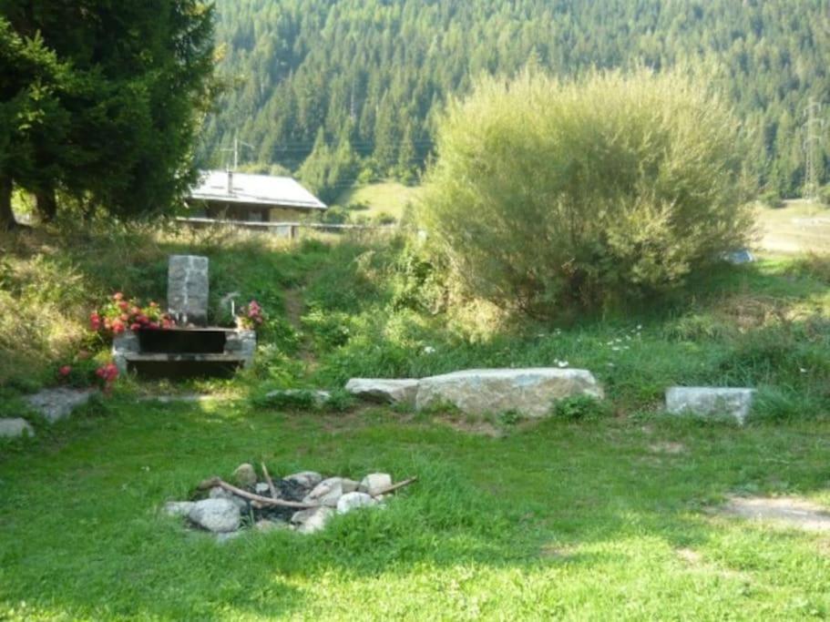 Chalet Rustico Bertolini Per Gruppi! Villa Vermiglio Bagian luar foto