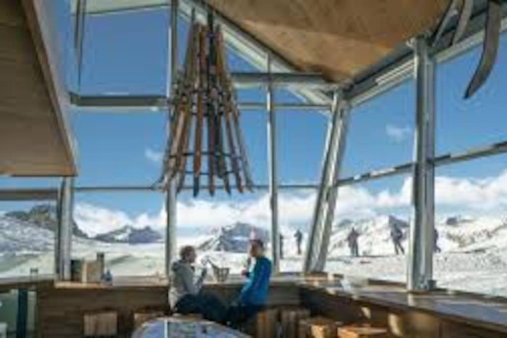 Chalet Rustico Bertolini Per Gruppi! Villa Vermiglio Bagian luar foto